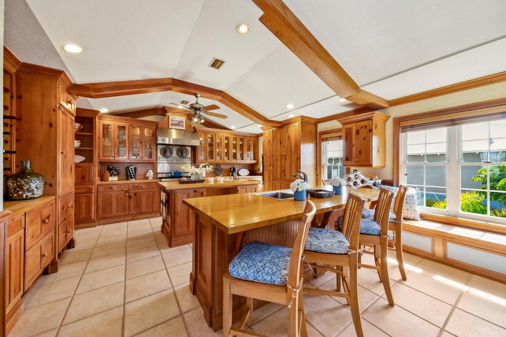 Bean Point Bliss - 820 North Shore Dr view 2