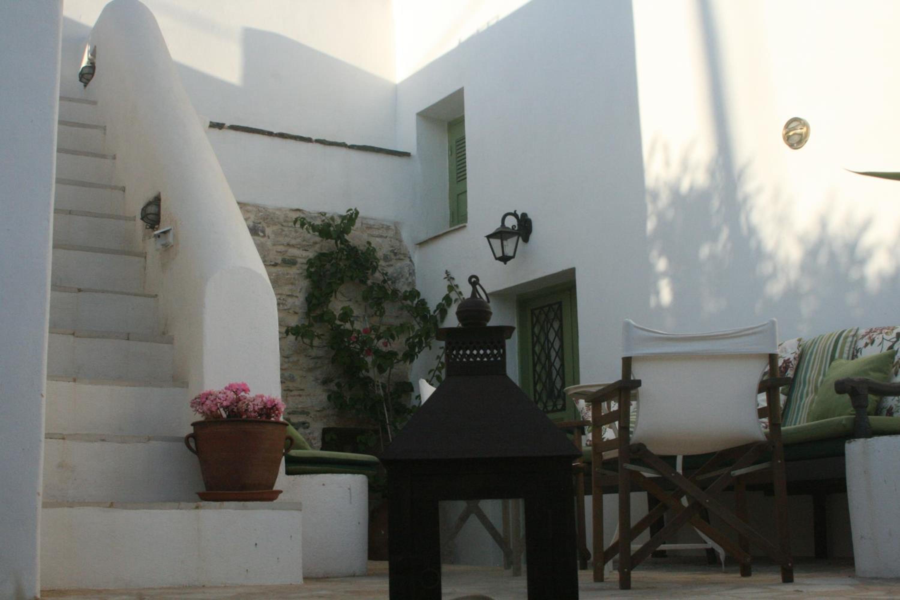 Matsas Mansions