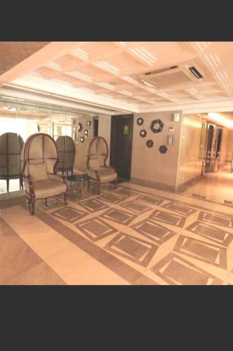 The Mansion Kemayoran, lovely 3 bed apartment. view 3