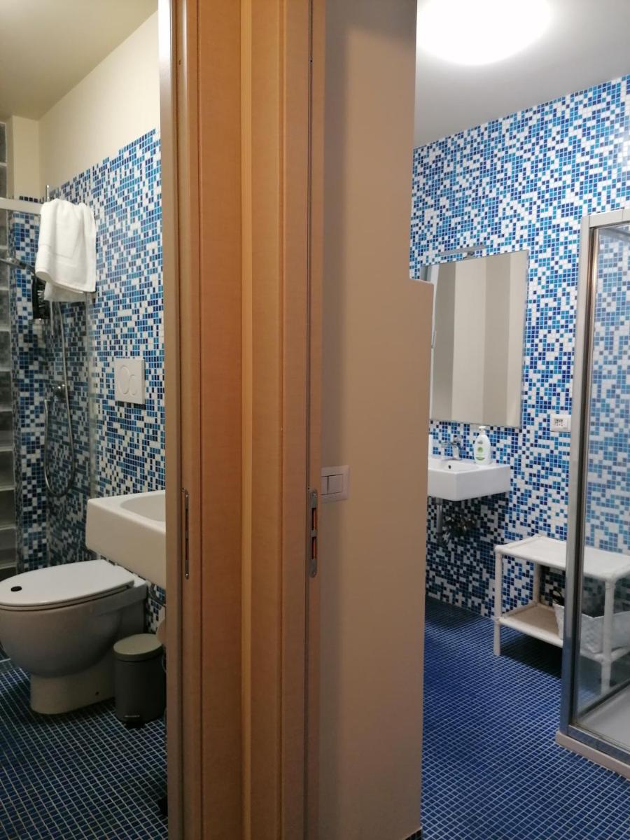 INNER CITY de Luxe Apartment photo 2
