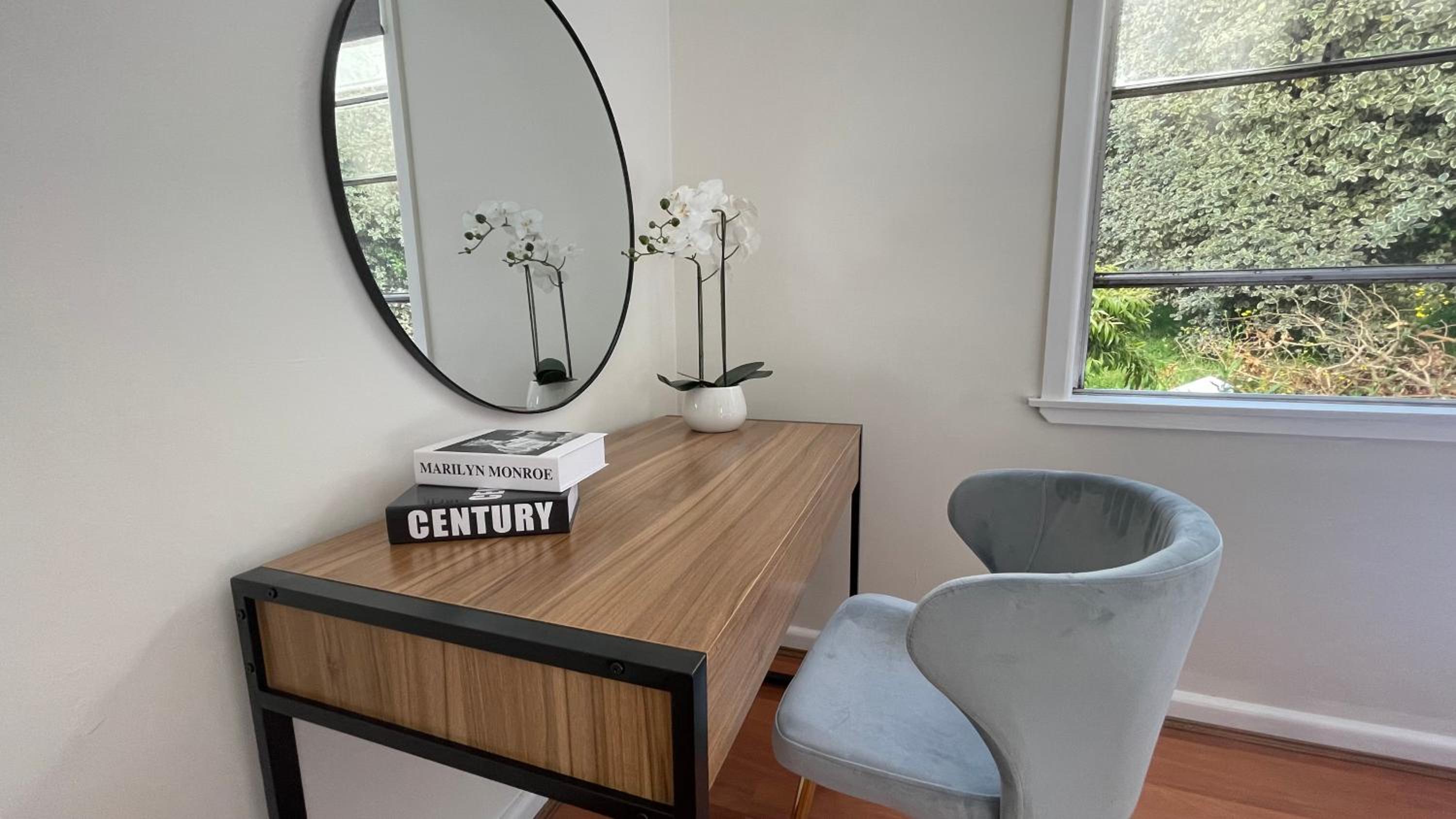 Morwell Pet friendly 3 BRMS Rental home Free Wi-fi