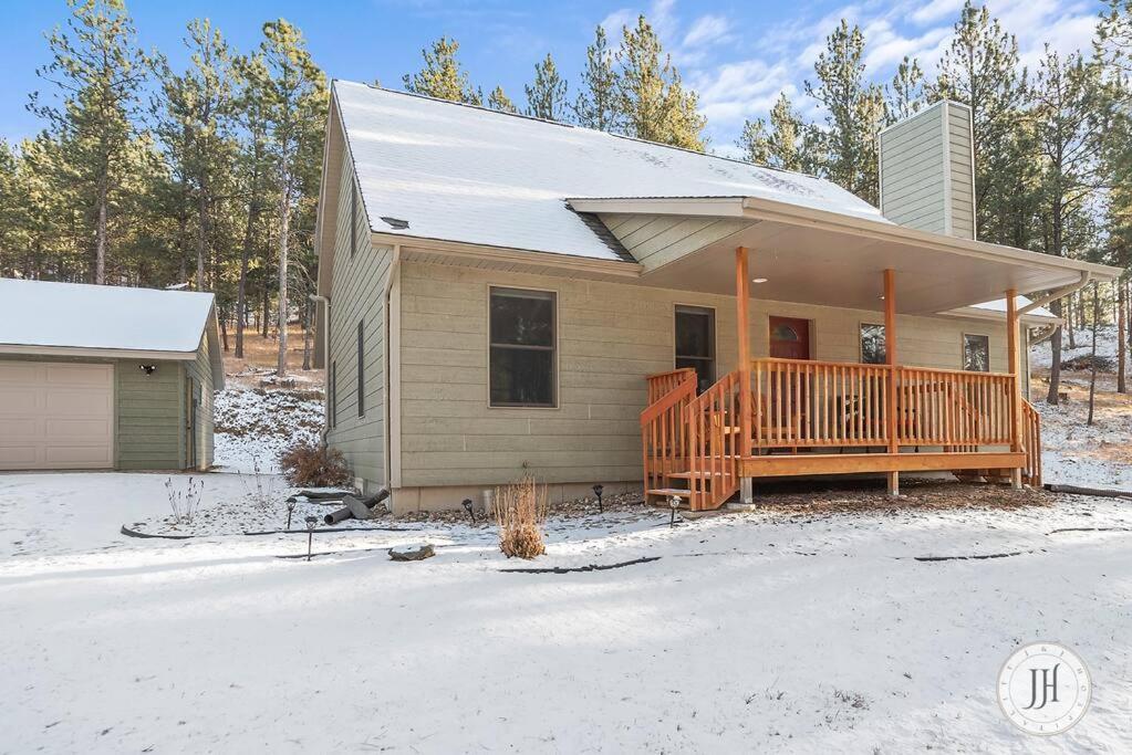 Elk Ridge Fire Place Custer