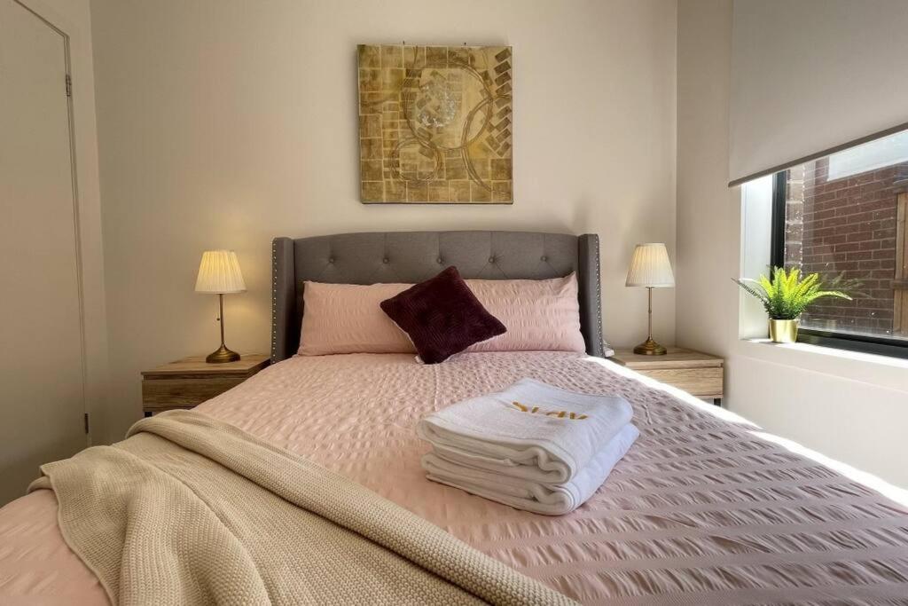 New 5-BRM Rental House Free Parking Wifi @Melton