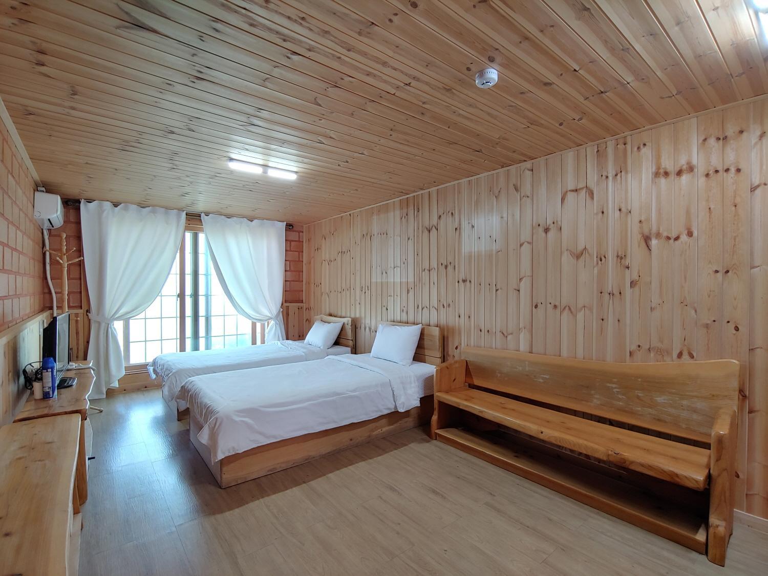 Jeju Hanibaram Pension view 4