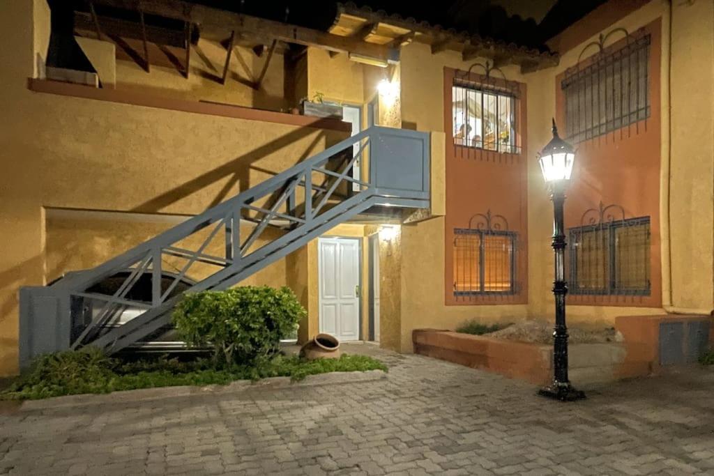 *NUEVO oasis privado* 2 dormitorios-cochera