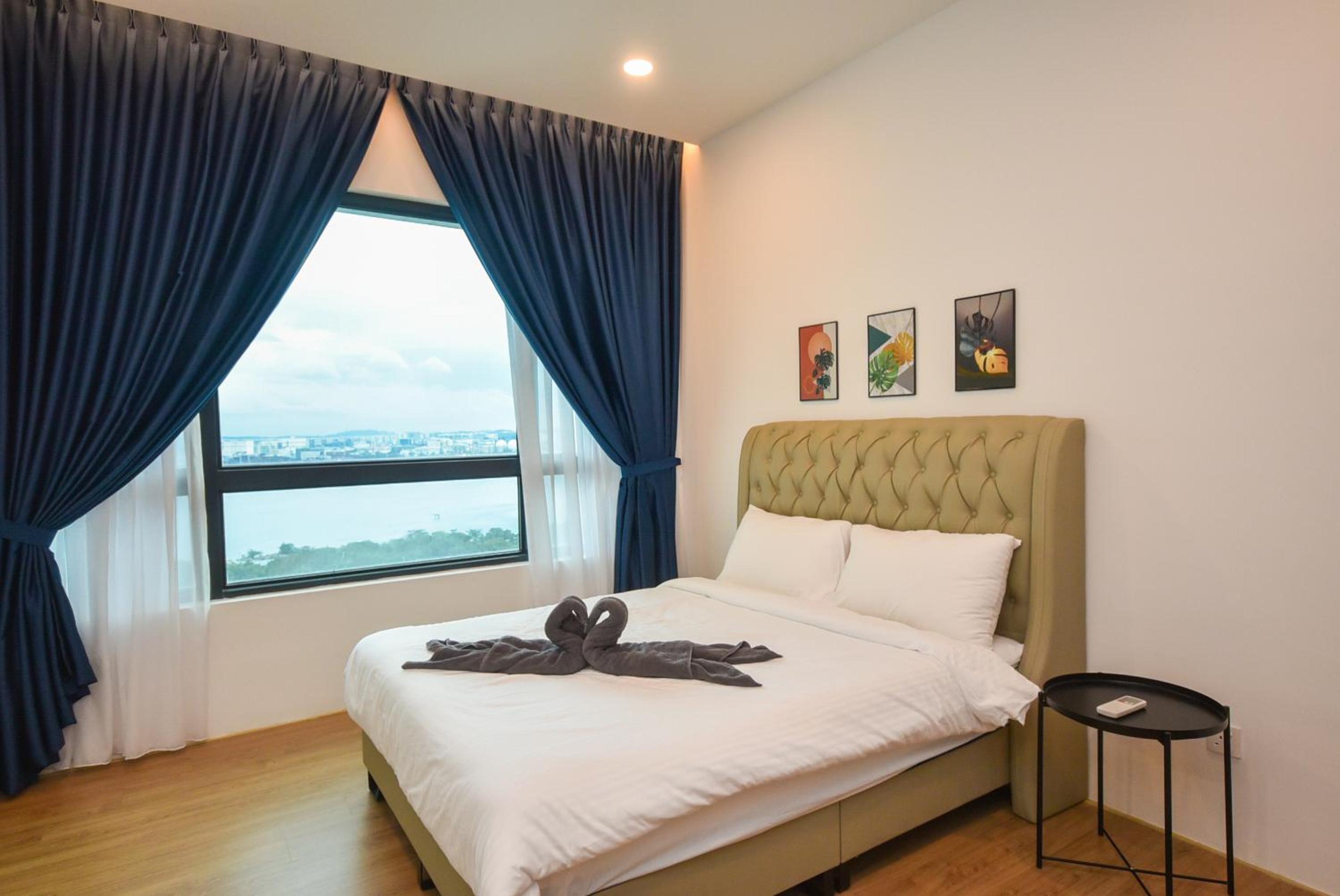 Marina View Resort by Nest Home [Bathtub & Seaview!]
