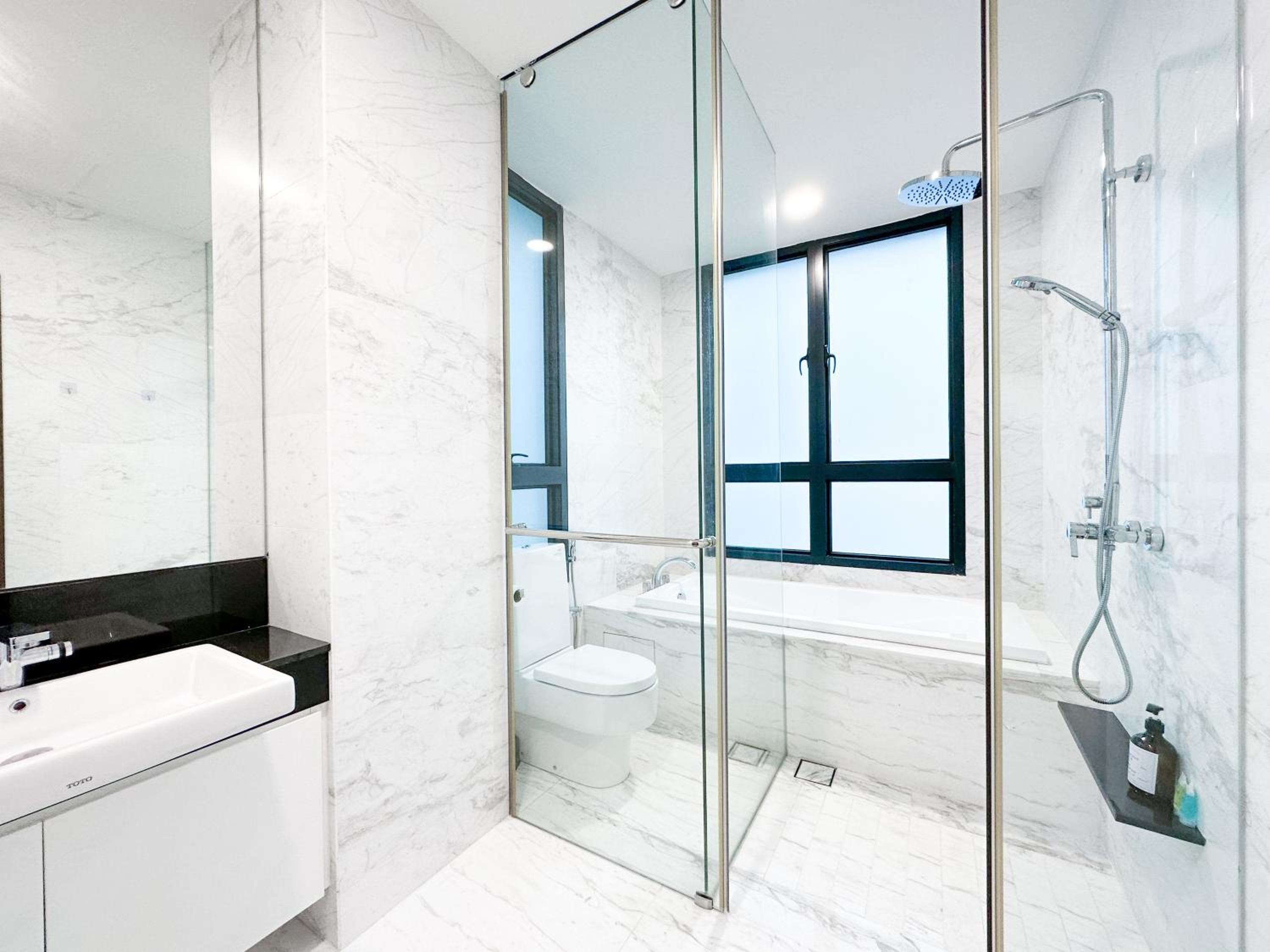 Marina View Resort by Nest Home [Bathtub & Seaview!]