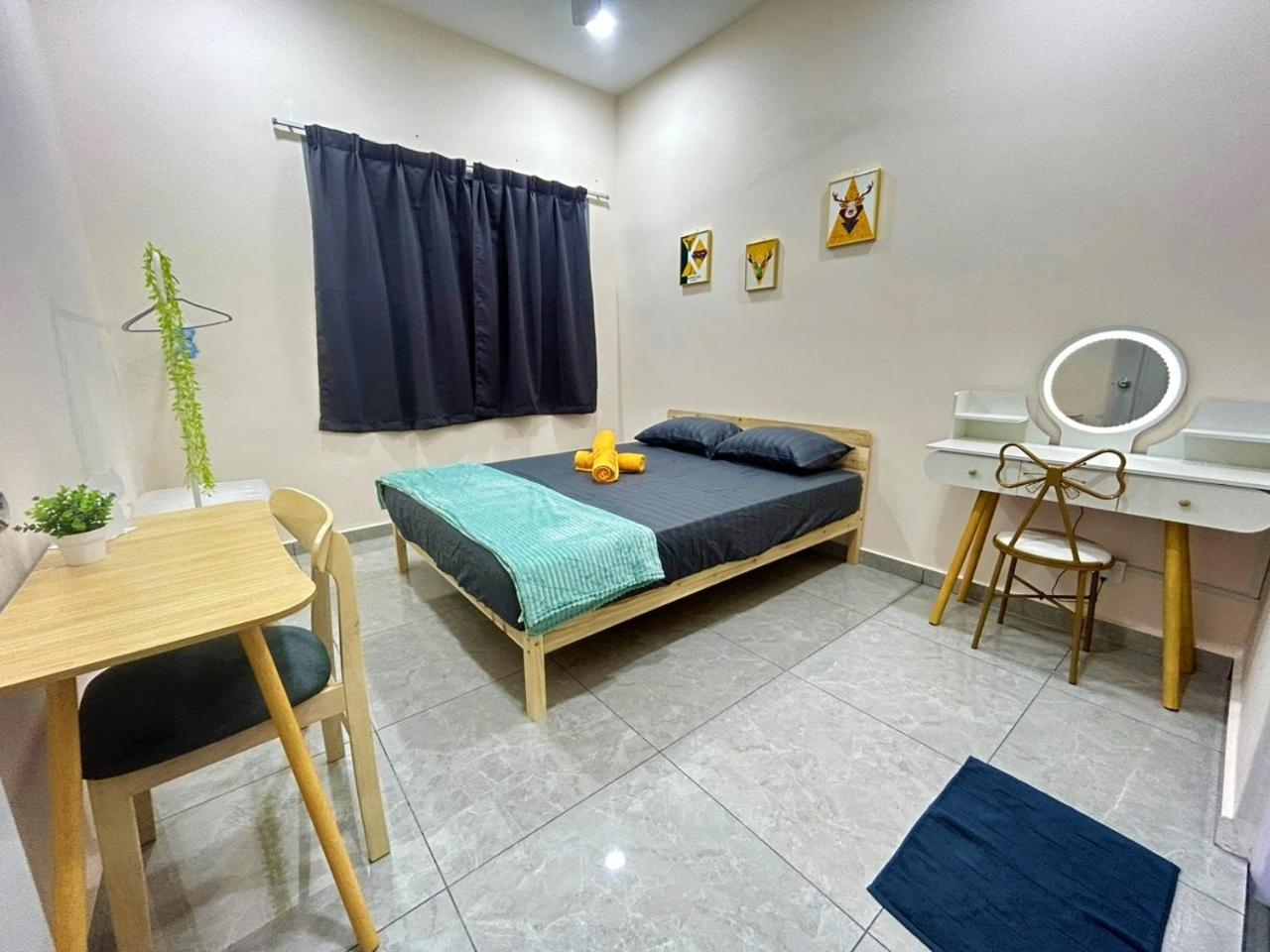 8 Bukit Markisa nearby CMH 10Pax photo 2