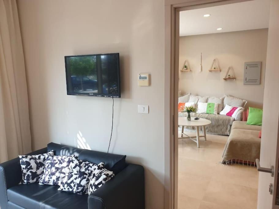 Mangroovy - 1BR Glamorous Gouna view condo