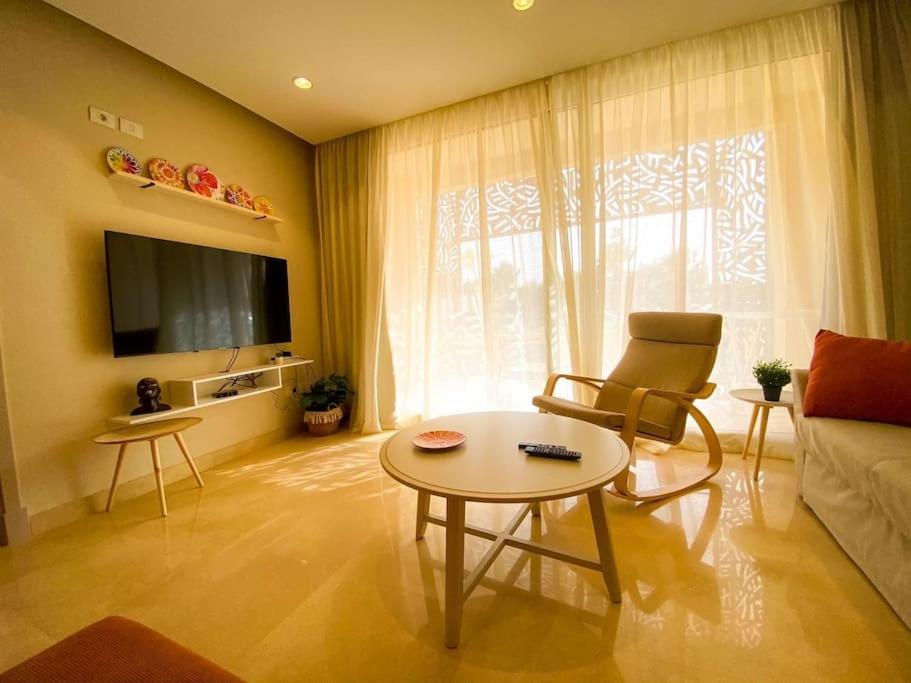 Mangroovy - 1BR Glamorous Gouna view condo