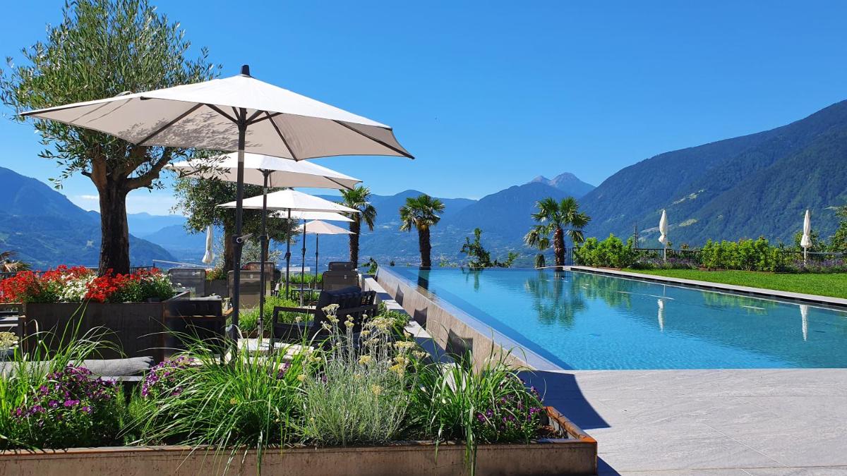 Hotel Pension Örtlerhof - Image 1