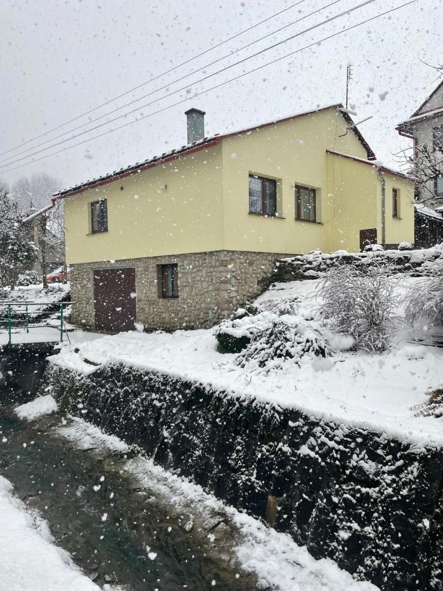 Domek nad potokiem view 4