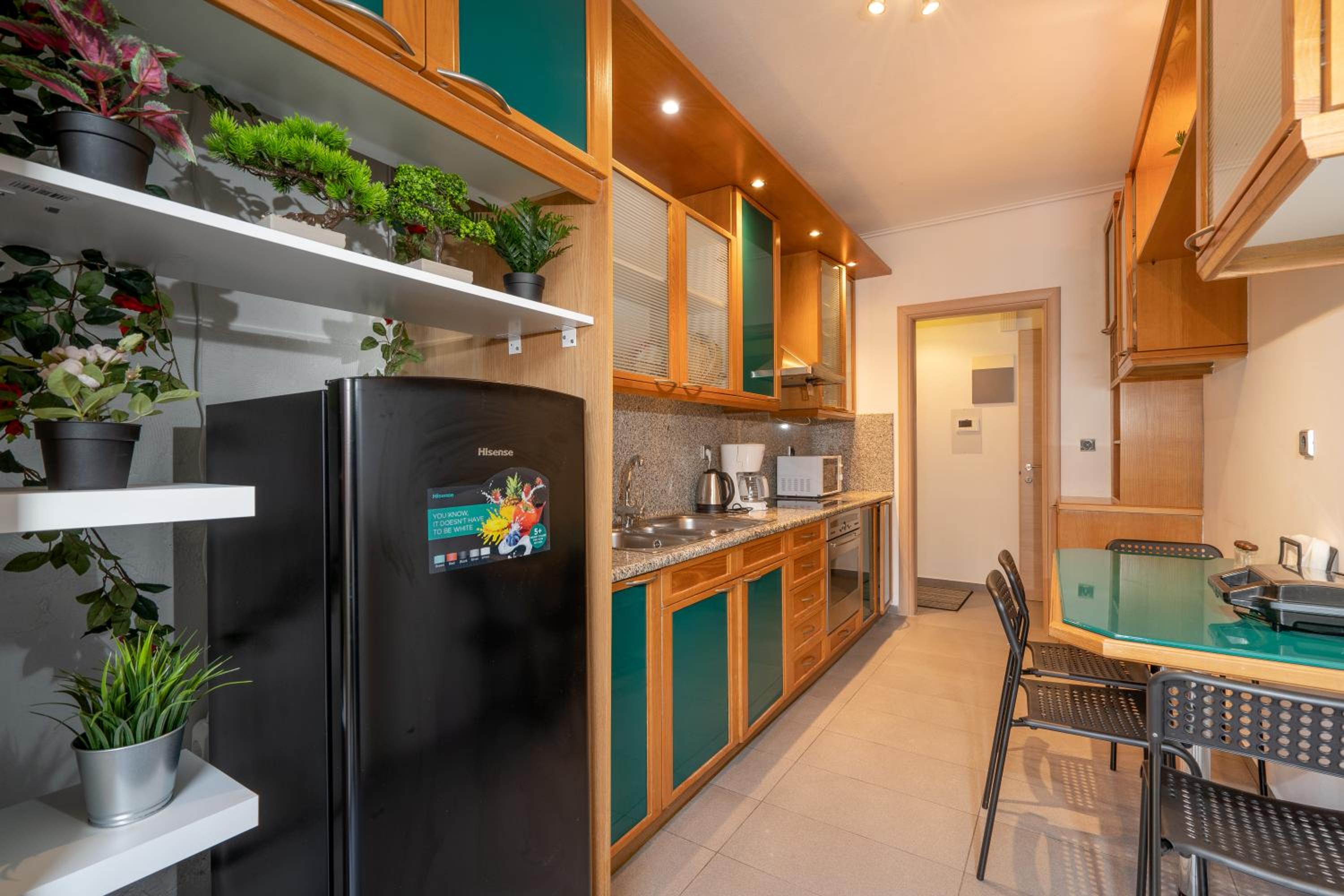 Relaxing 1bd apt. w/private balcony