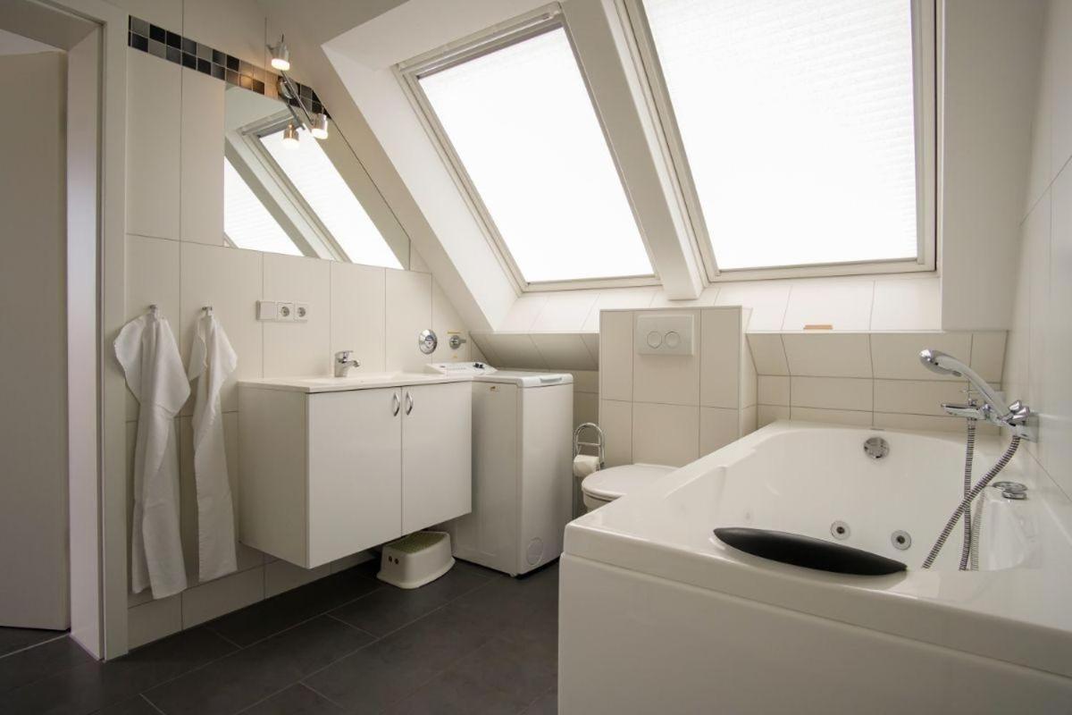 Strandpark-Grossenbrode-Haus-Leuchtturm-Wohnung-20-Sternenhimmel