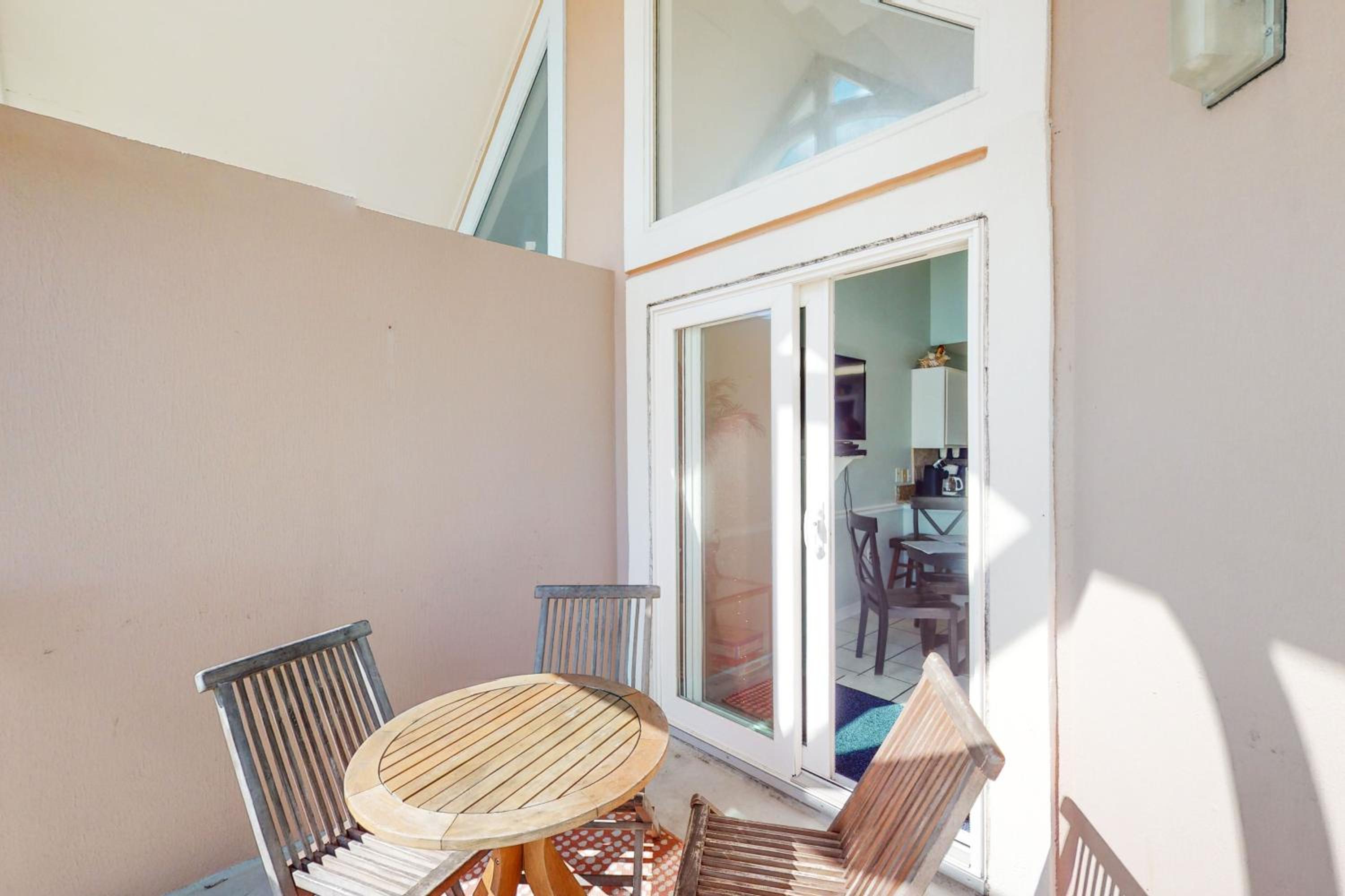 Direct Gulf Front Condo with Resort Pools with Hot Tubs - Steps to Beach view 3