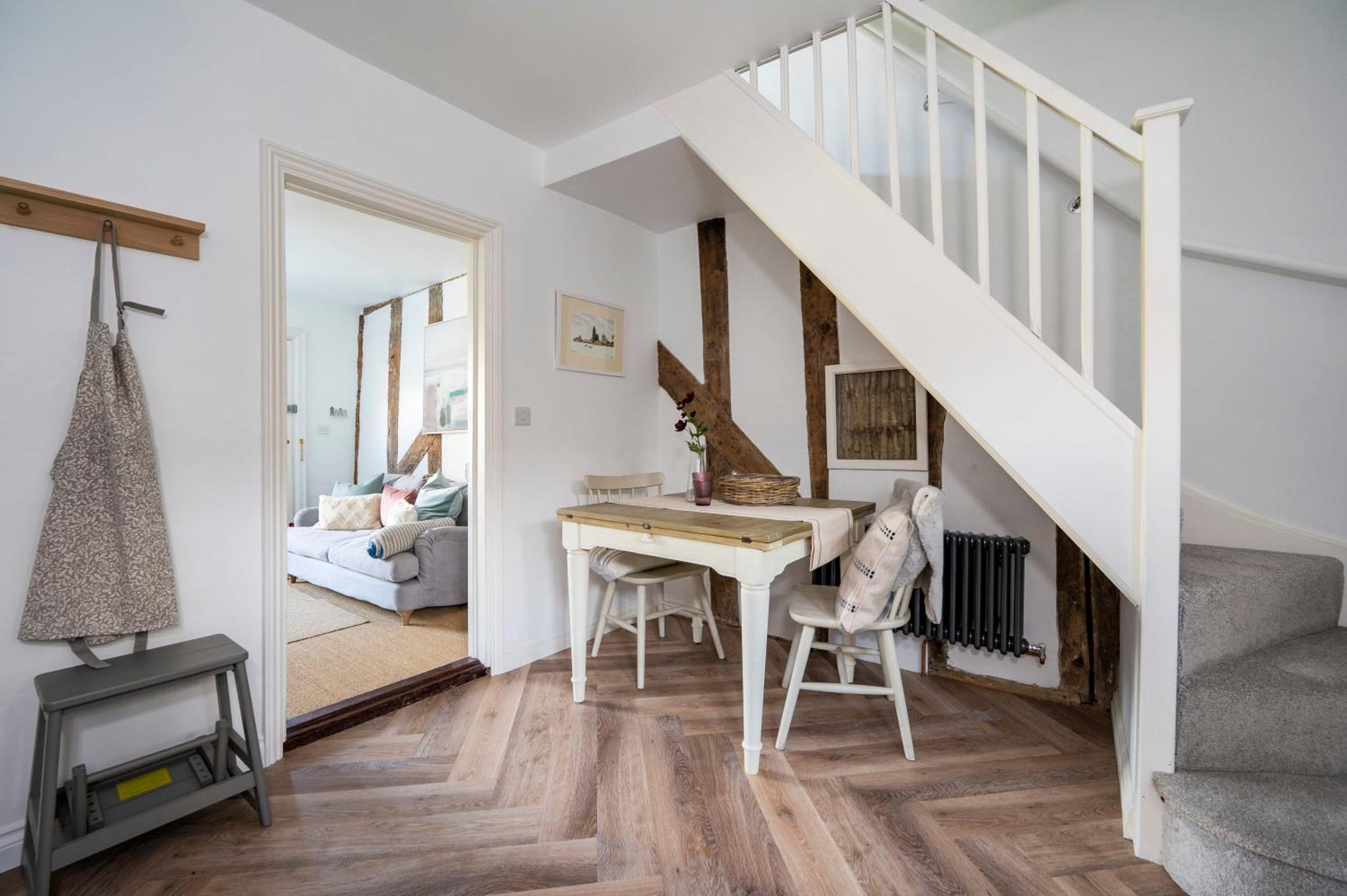 3 Lower Falkland Cottage Long Melford view 4
