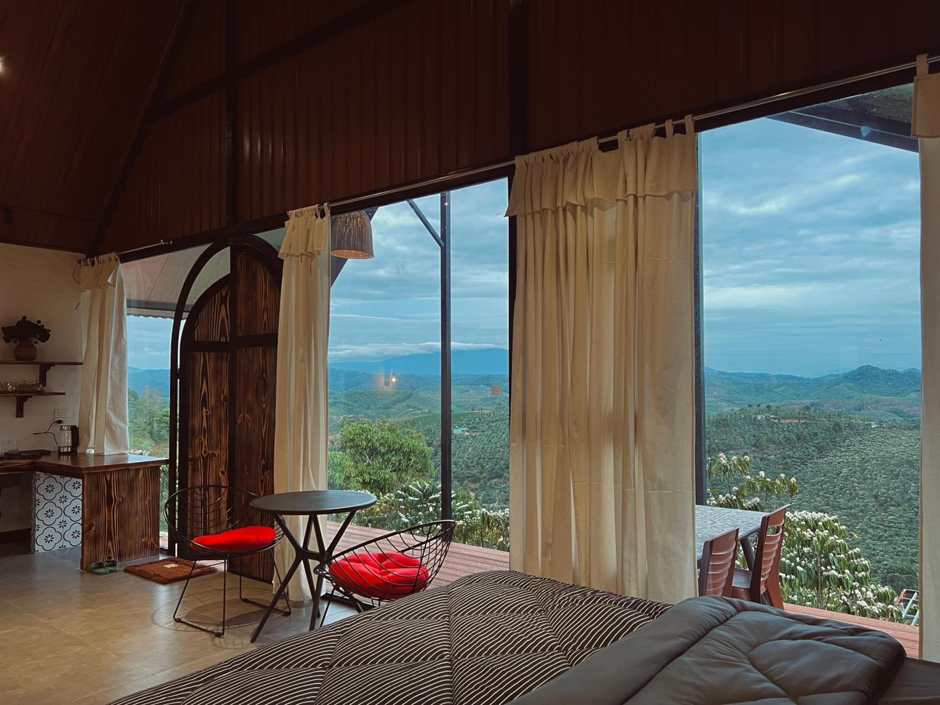 Star Hill Dak Nong Retreat
