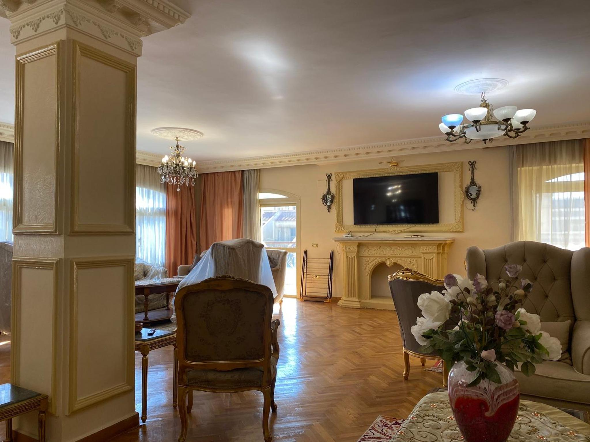 Elite Homes 3BR Sunny Apartment Families Only view 4