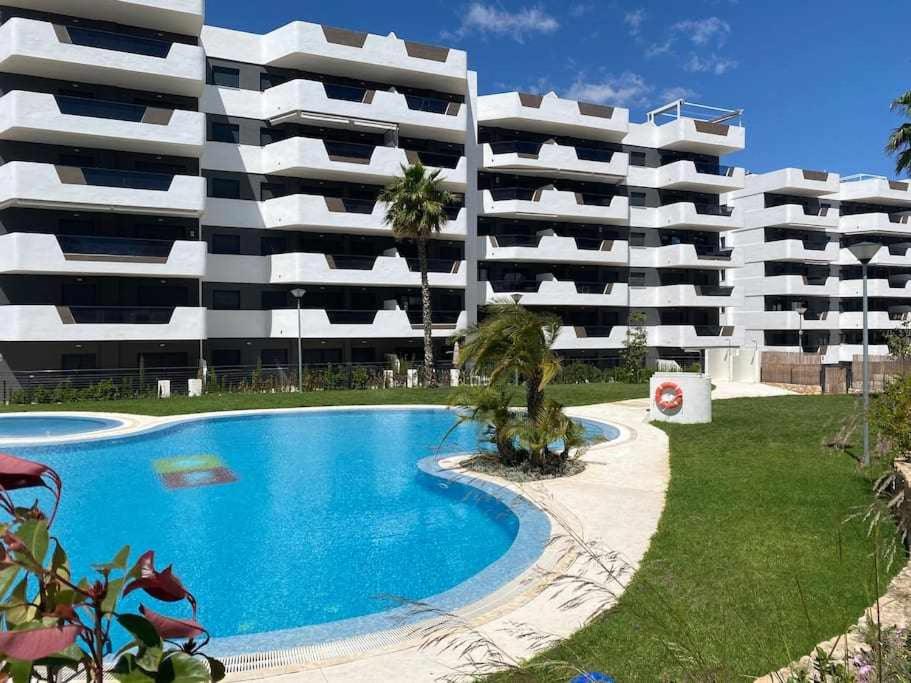 Moderno apartamento a 500 m de la playa view 3