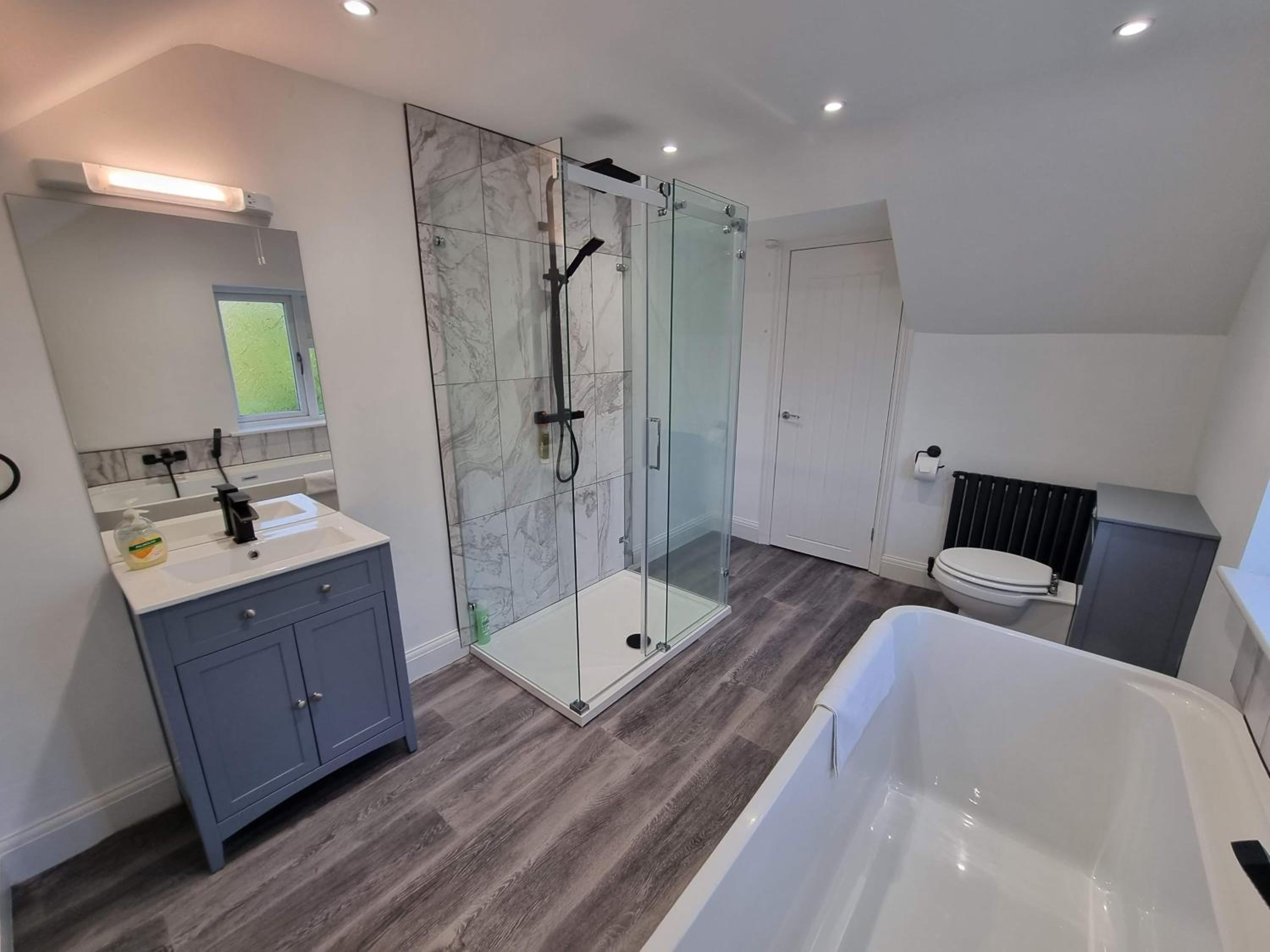 Well Cottage by Cliftonvalley Apartments