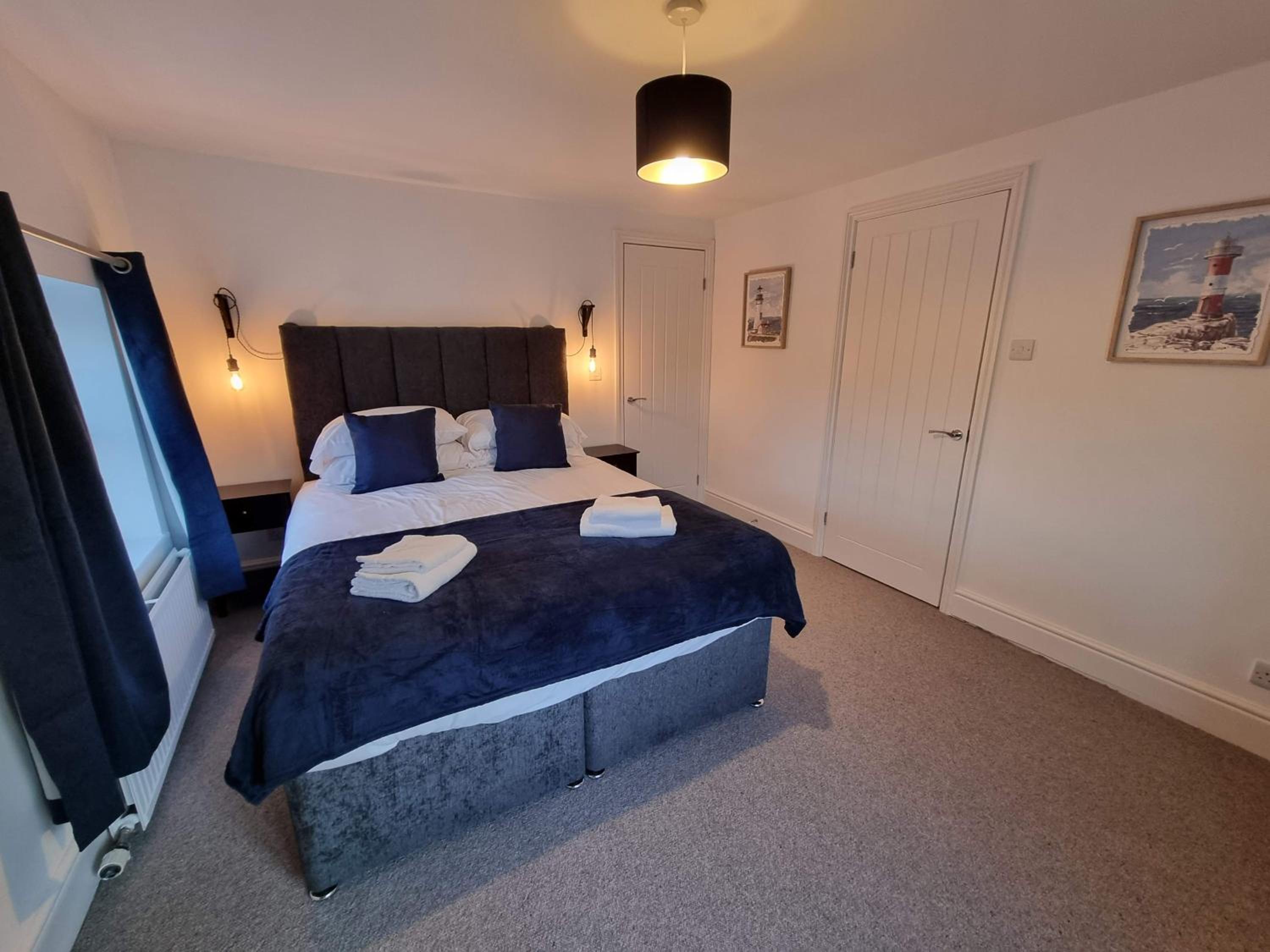 Well Cottage by Cliftonvalley Apartments