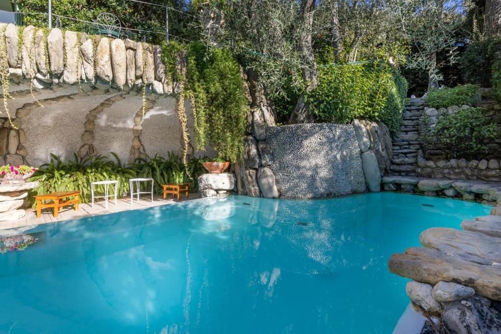 Villa Bianca luxury property in Rapallo photo 2