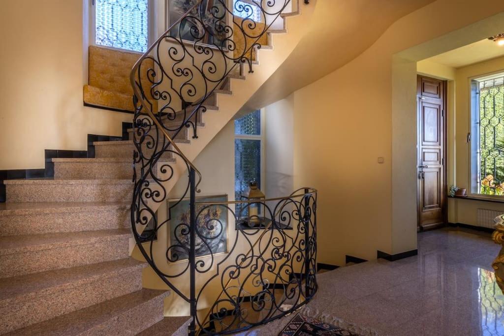 Villa Bianca luxury property in Rapallo photo 4