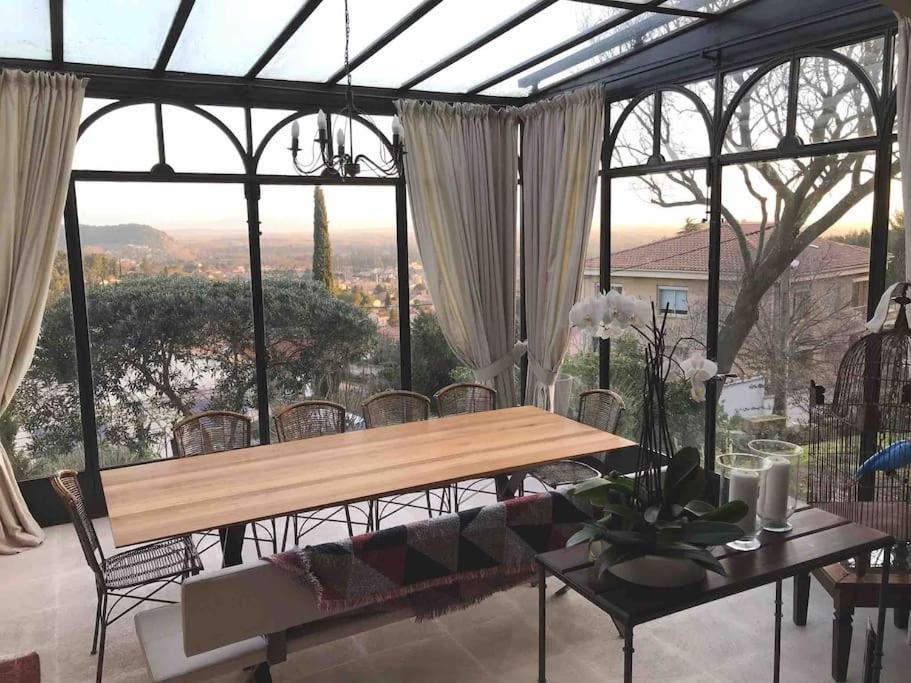 Villa Magnanarelle Exclusive Provence House with Pool & Panoramic Views
