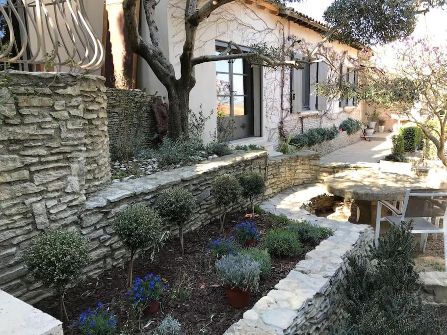 Villa Magnanarelle Exclusive Provence House with Pool & Panoramic Views