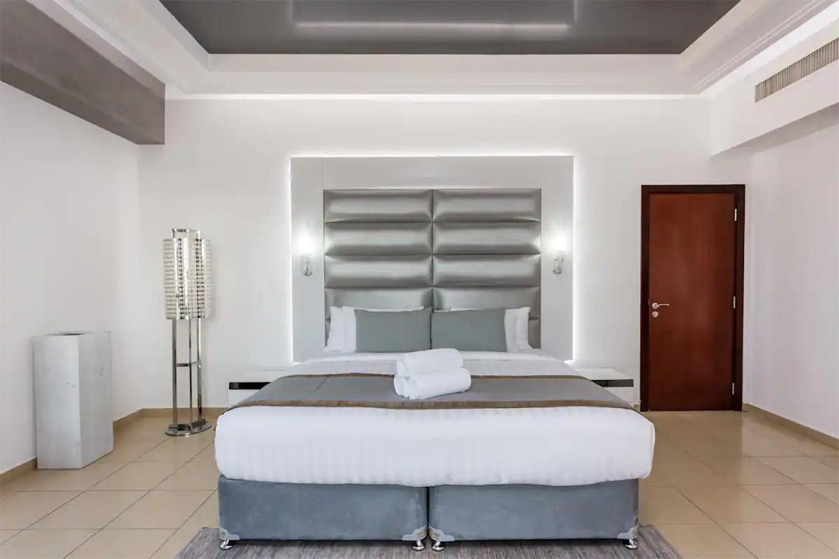 Elan Rimal4 Suites