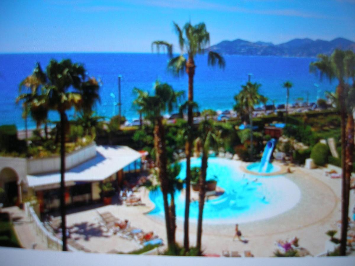 VILLA MAUPASSANT T2 BORD DE MER view 3