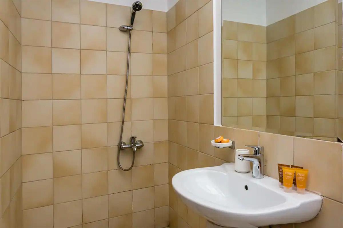 Elan Rimal4 Suites