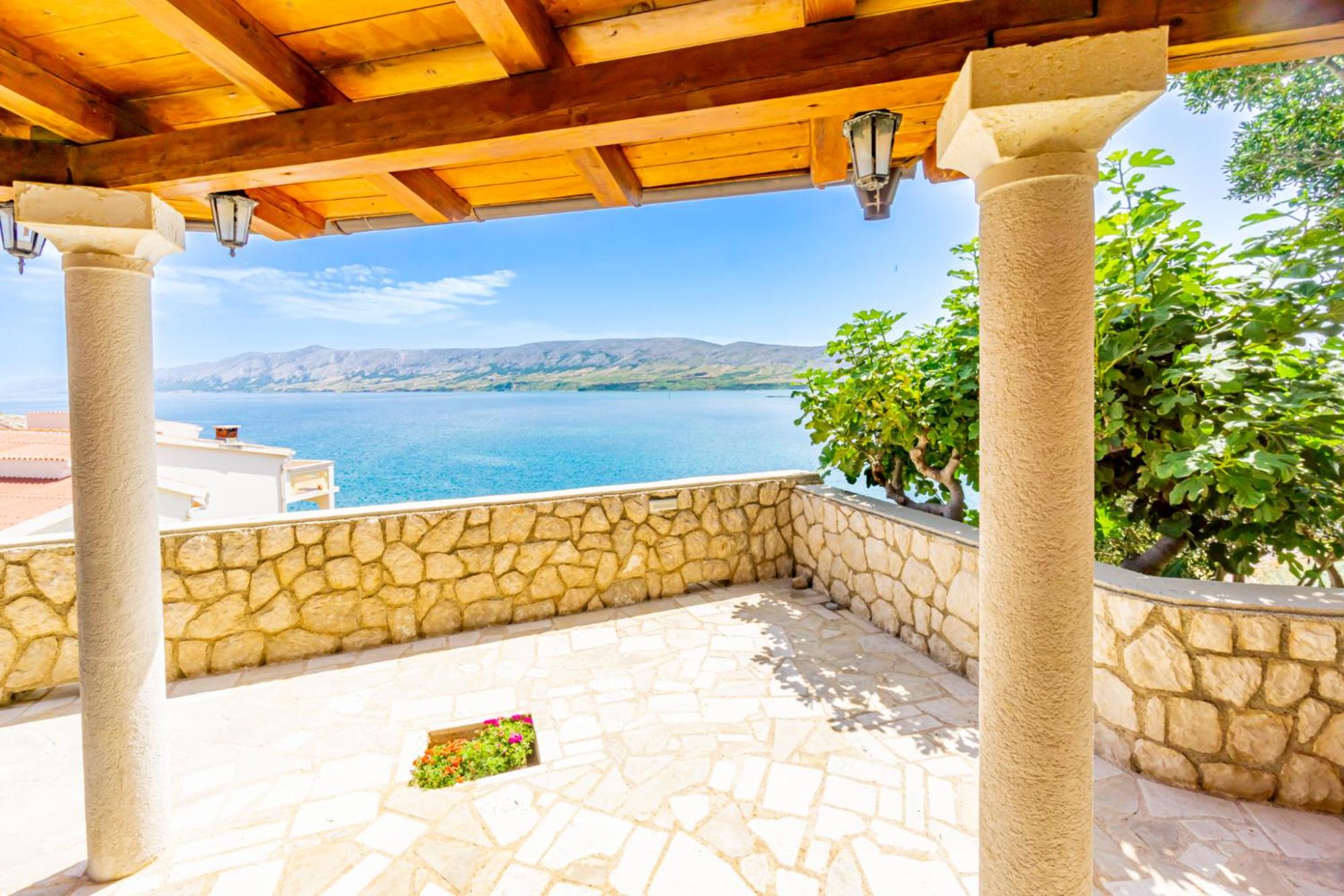 Marva stylish Mediterranean accomodation with beautiful view