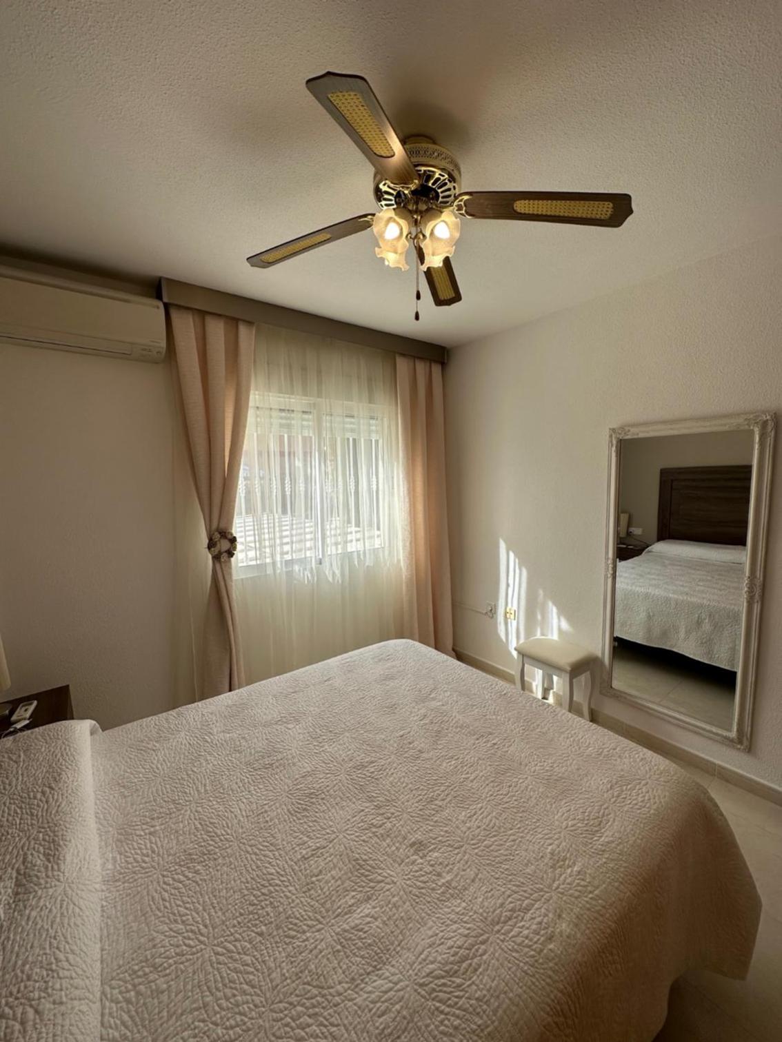 Agradable casa con piscina
