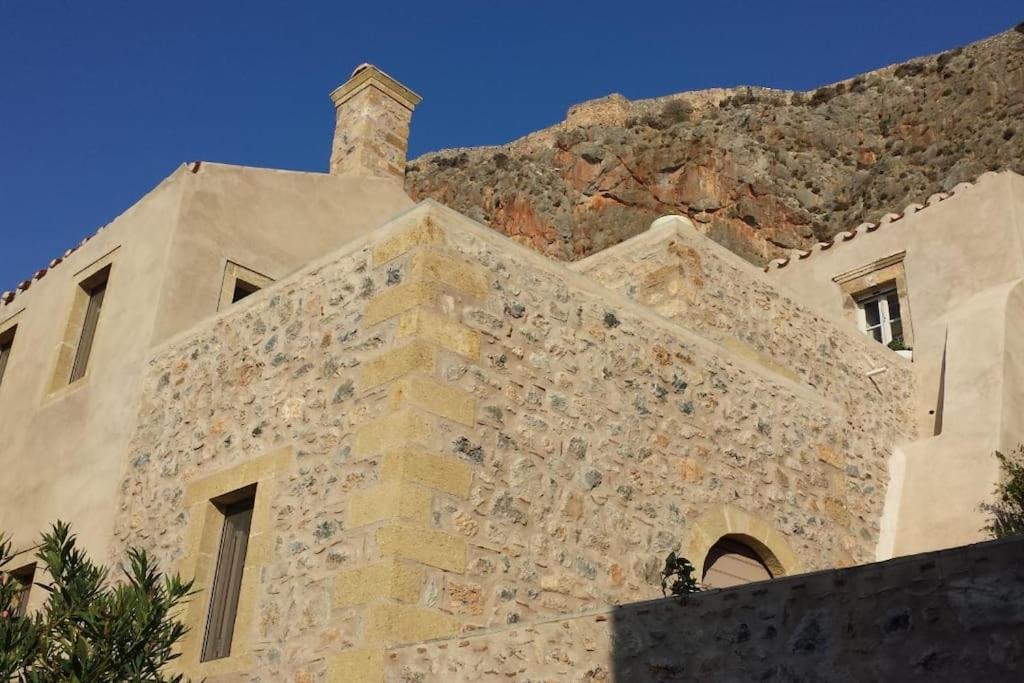 Κyma Mansion in Monemvasia