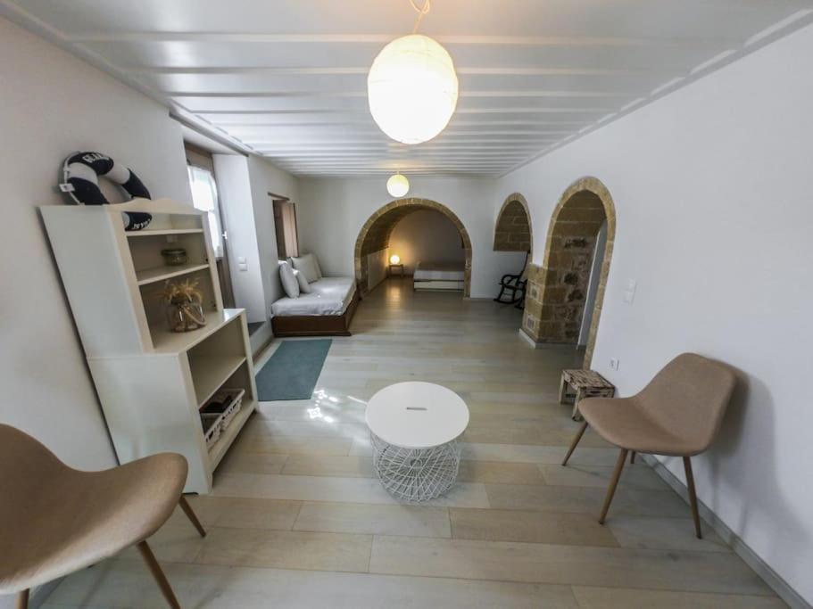 Κyma Mansion in Monemvasia