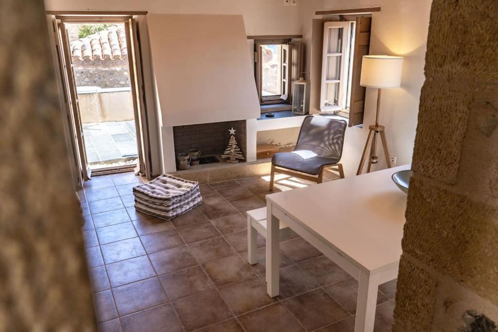 Κyma Mansion in Monemvasia