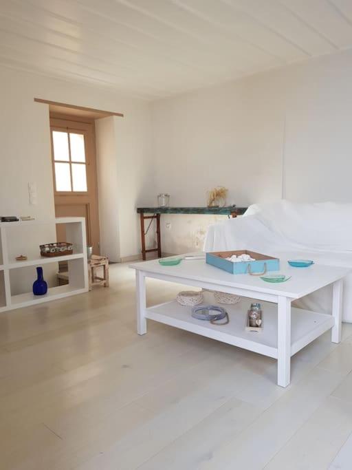 Κyma Mansion in Monemvasia