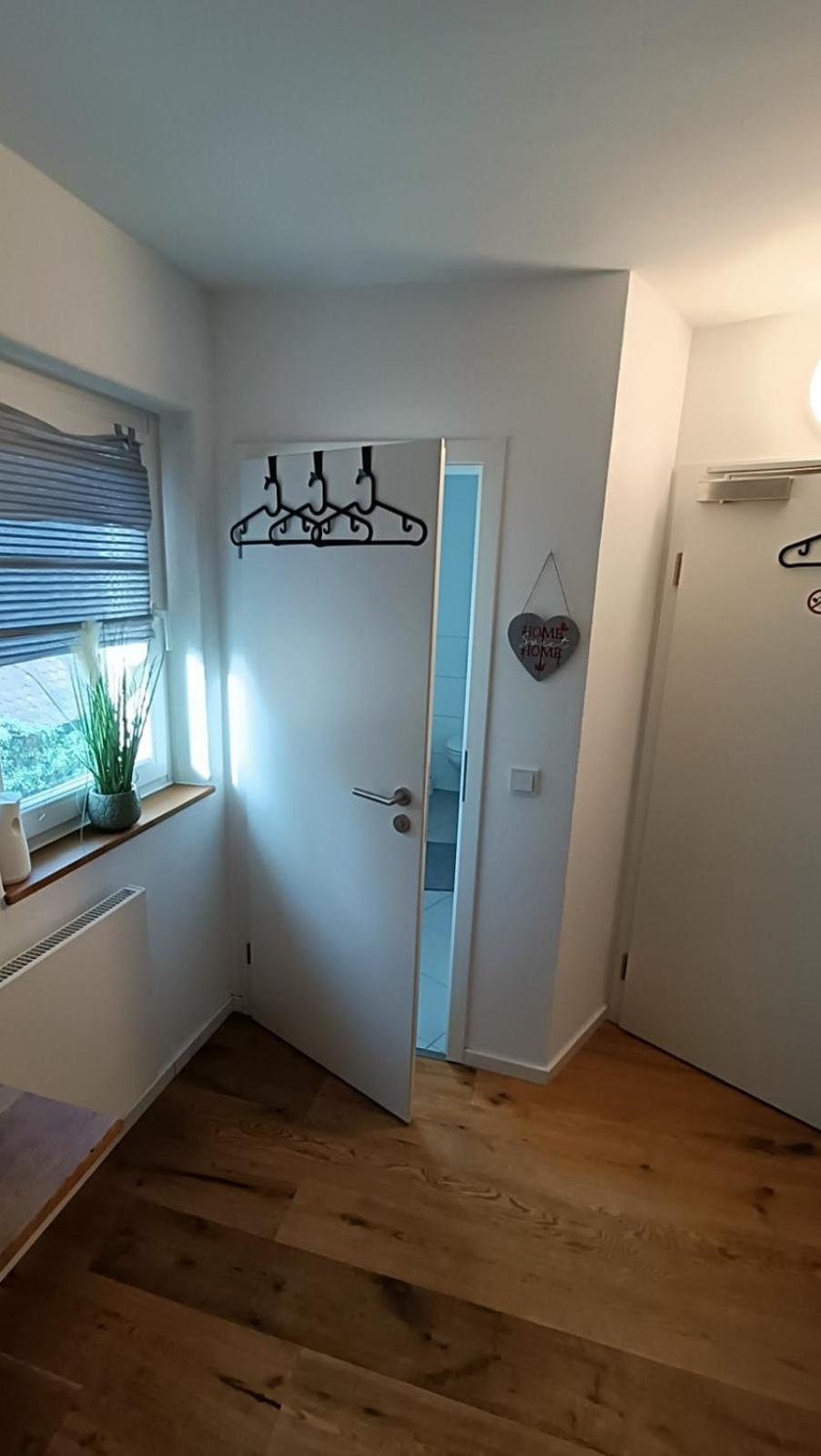 Apartments & möblierte Zimmer in Kahl am Main, Self-Check-In, W-Lan, Küchenzeile für Selbstversorgung, PKW-Platz