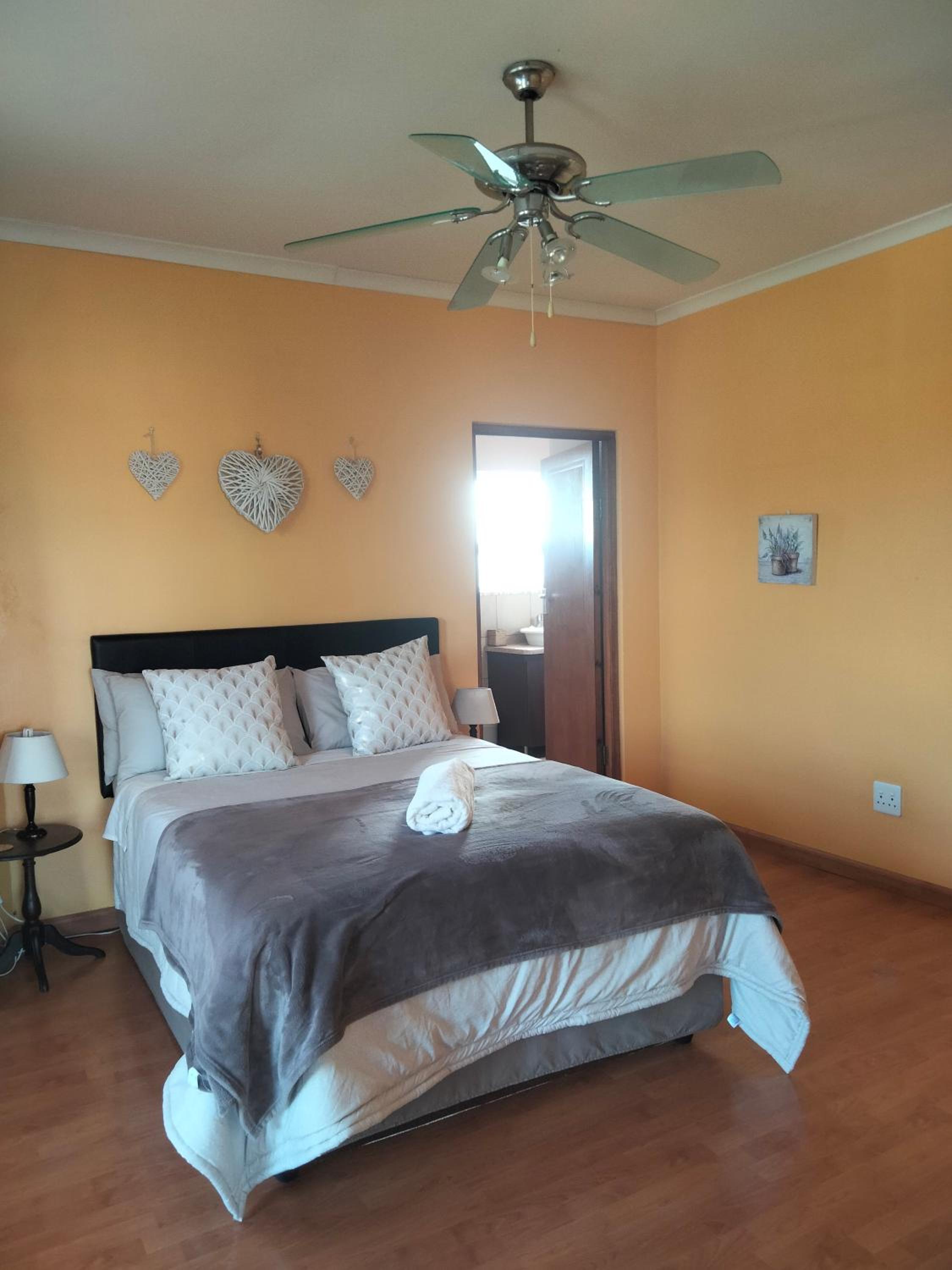 Port Elizabeth Vacations - Blue Tides - Property Image 12