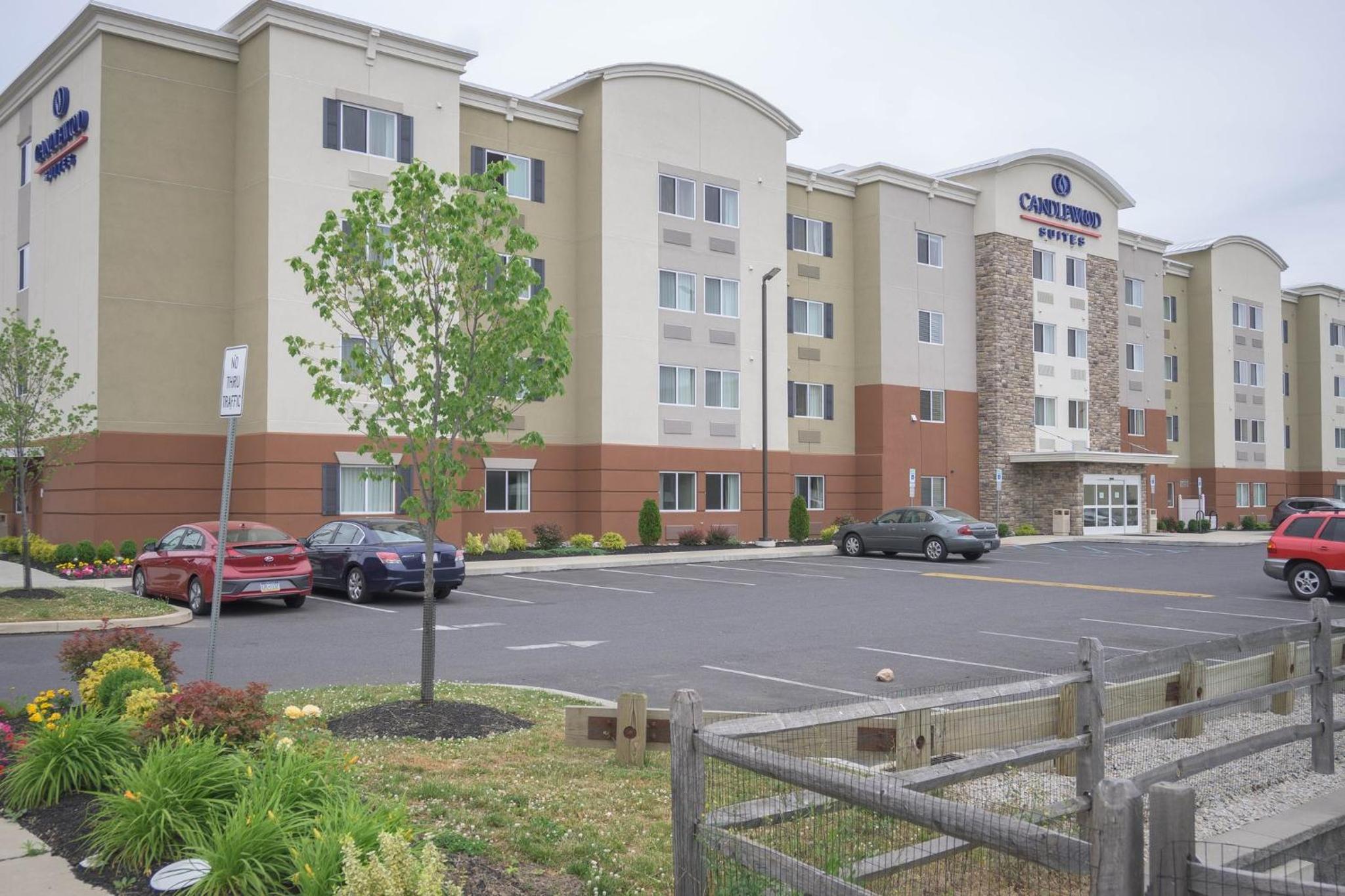 Hotel Candlewood Suites Chester - Philadelphia International Airport by IHG
