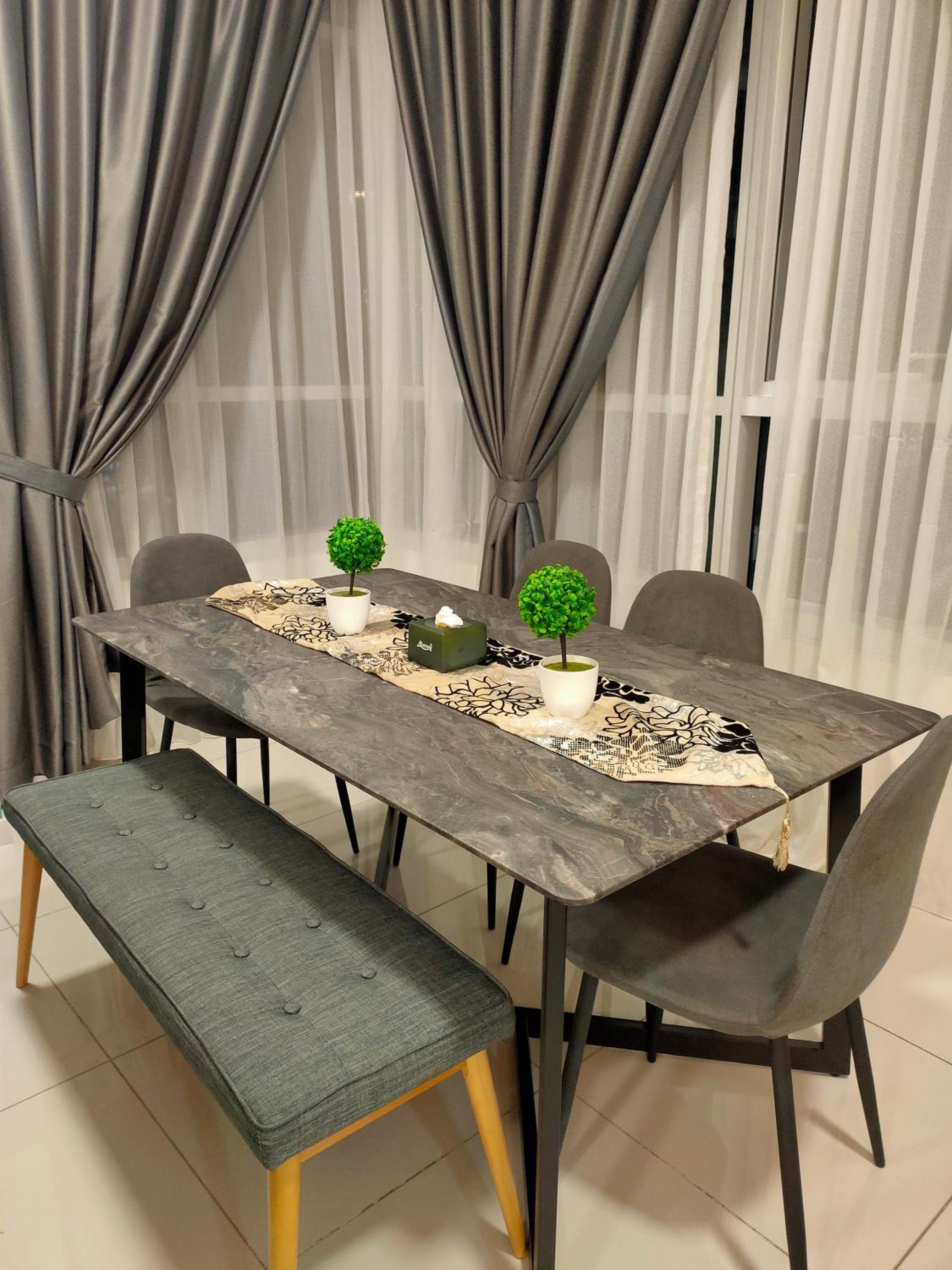 KL EAST RIDGE RARA SUITE HOMESTAY