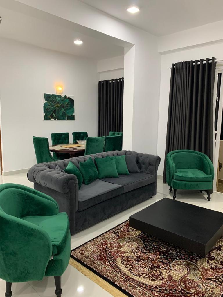 Trend Marine Apartment, Colombo view 5