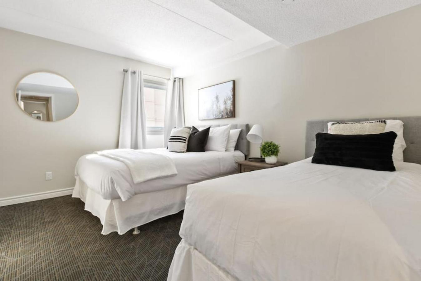 Blue Mountain Chalet Condo with Amazing Location