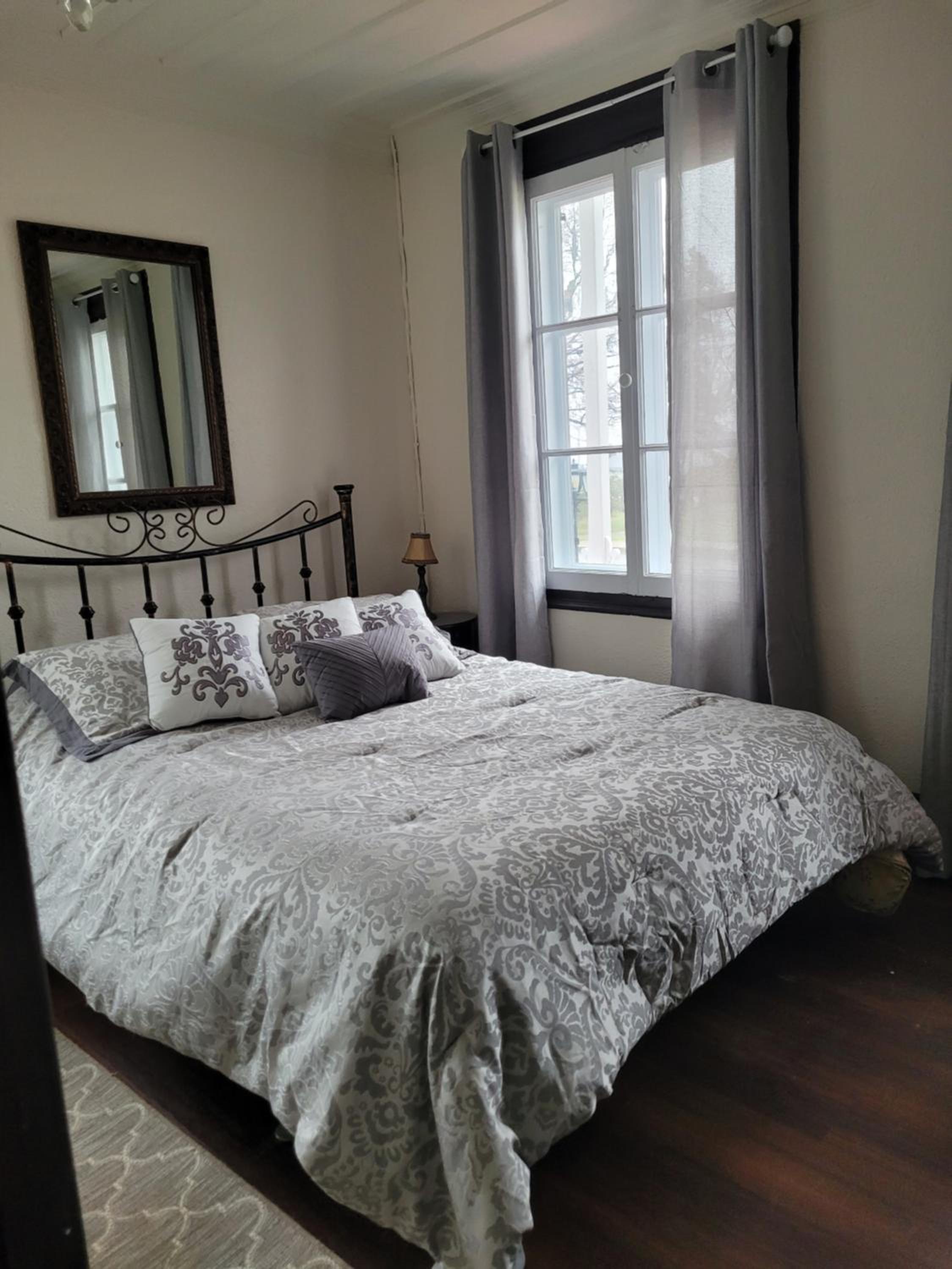 Maison familiale avec spa et accès au fleuve