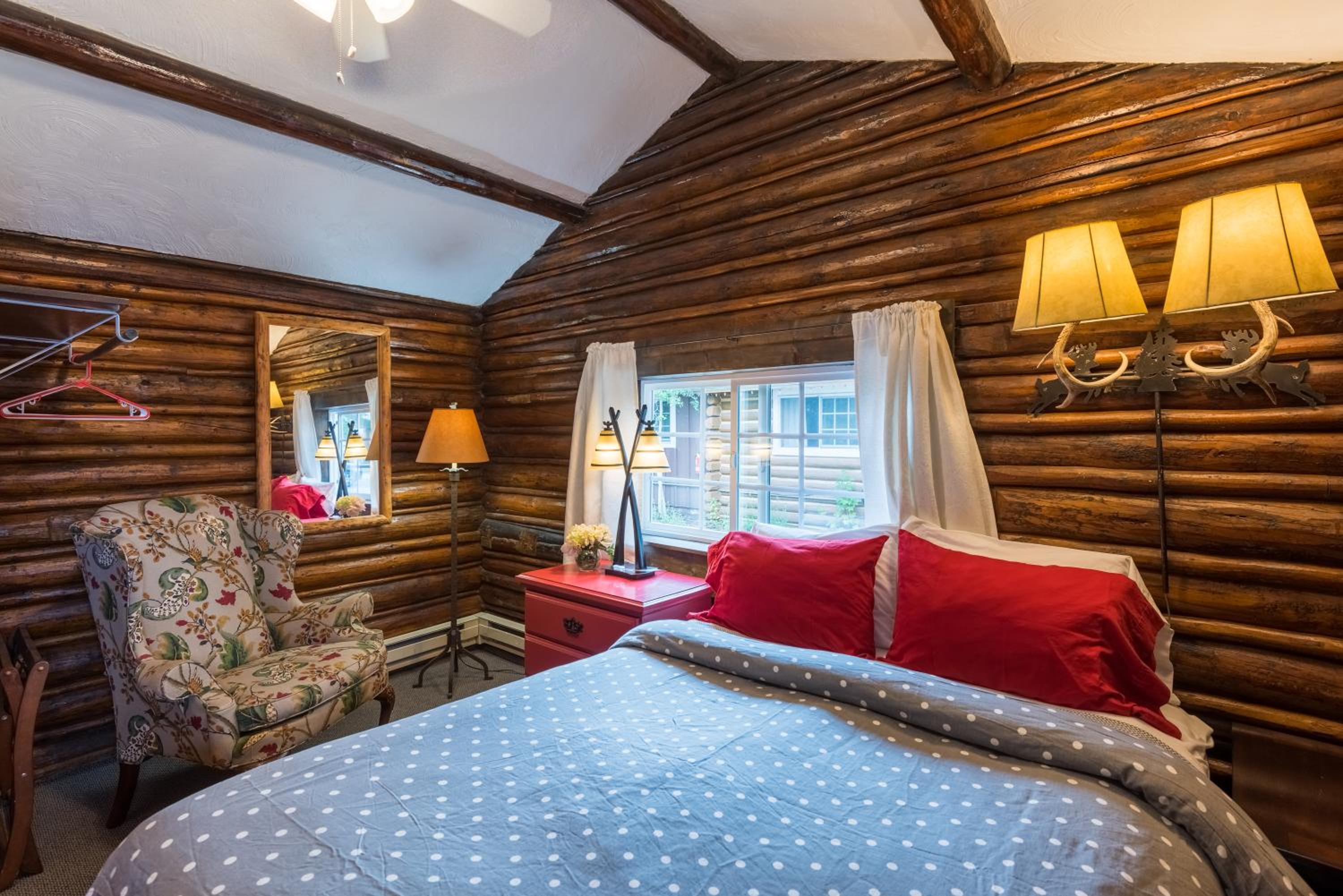 Log Cabin Motel
