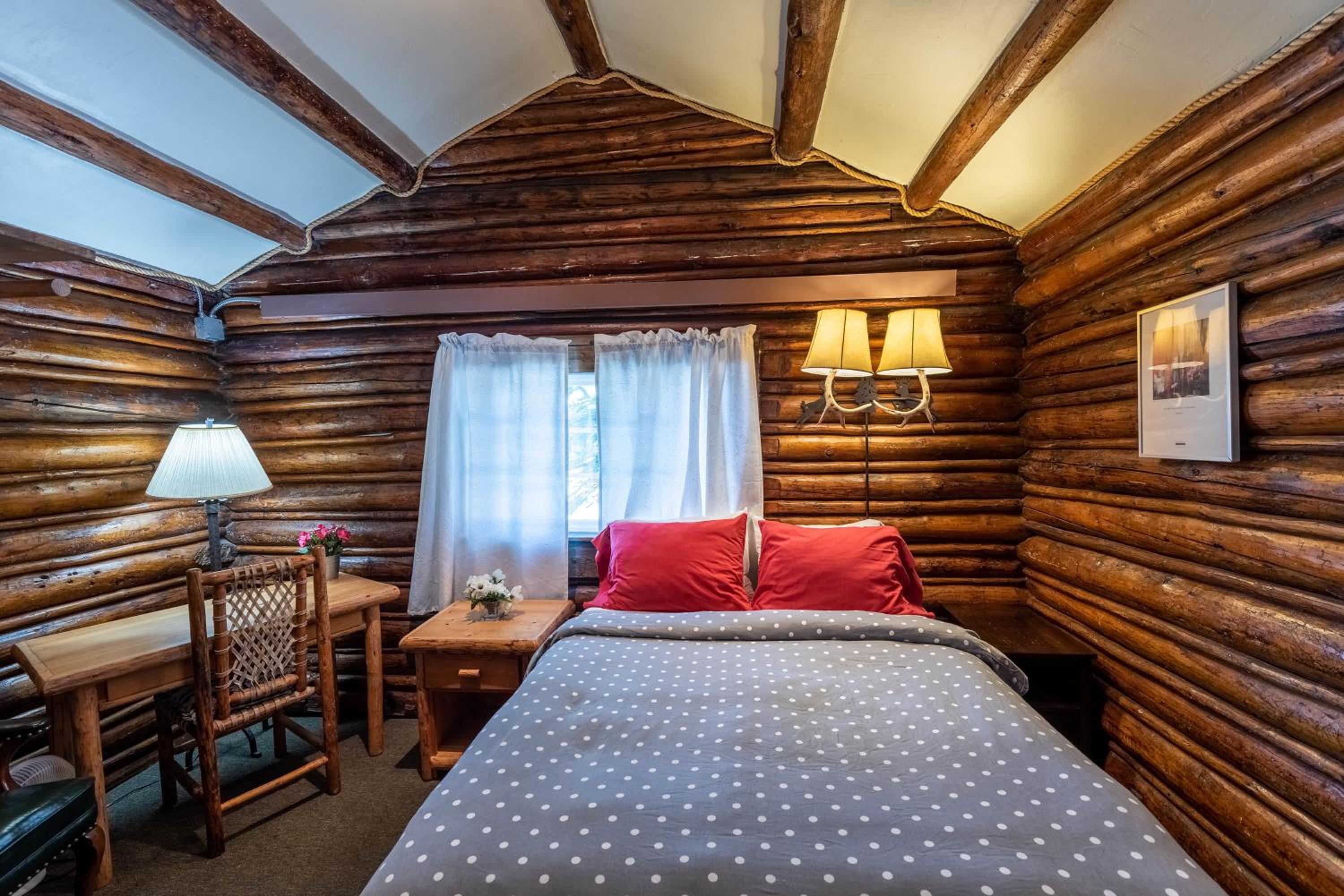 Log Cabin Motel