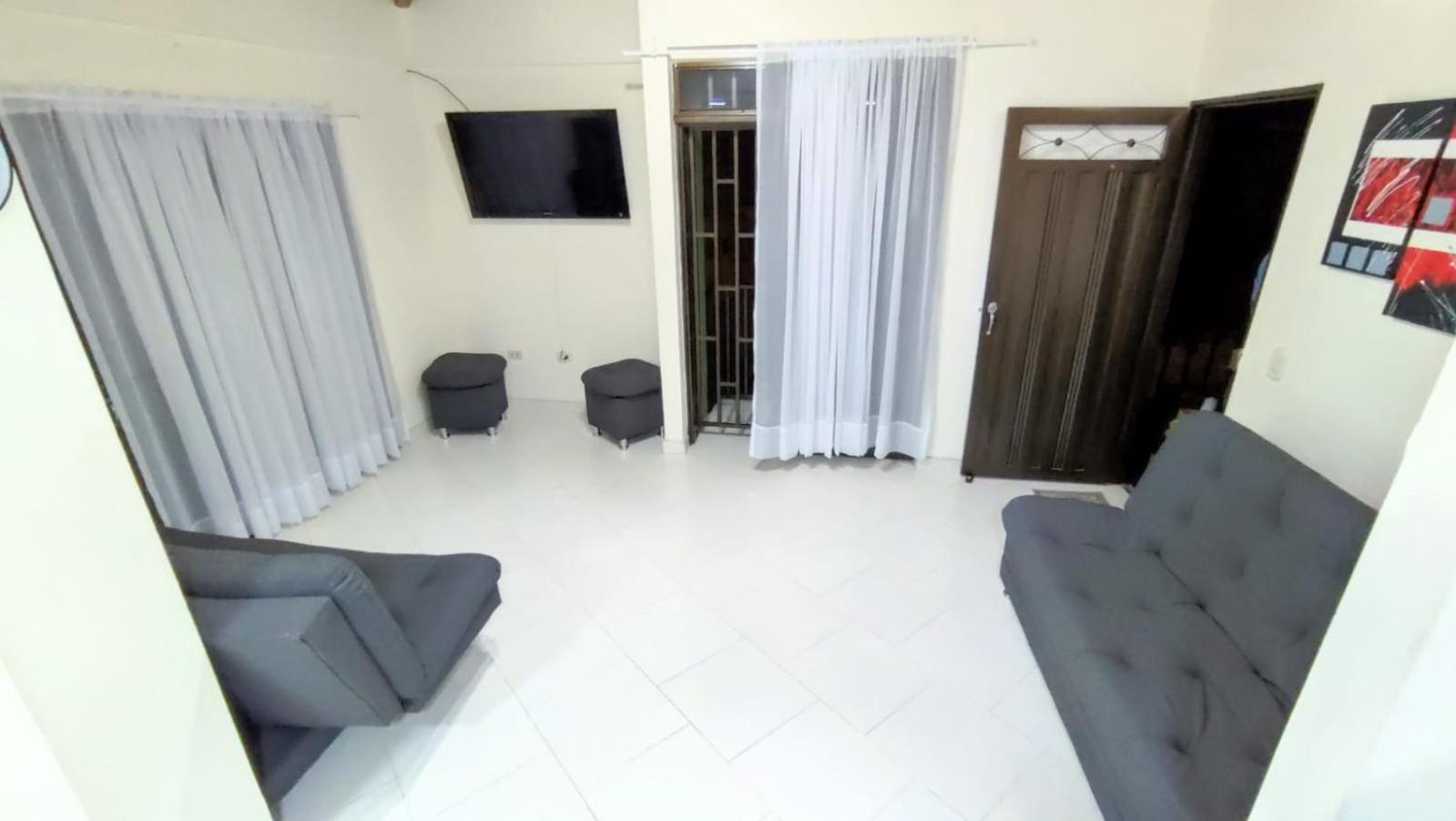 Apartamento con vista al embalse