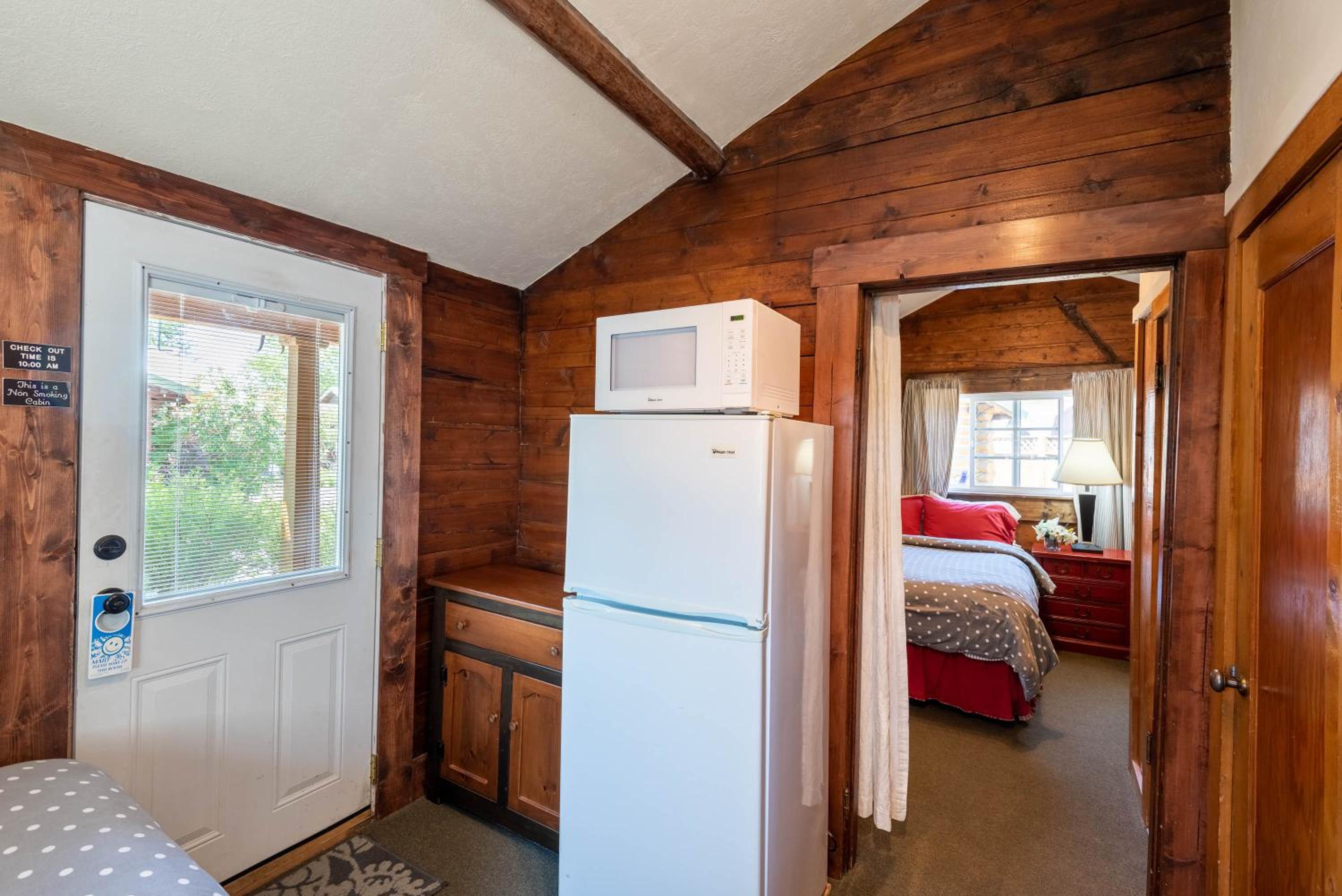 Log Cabin Motel