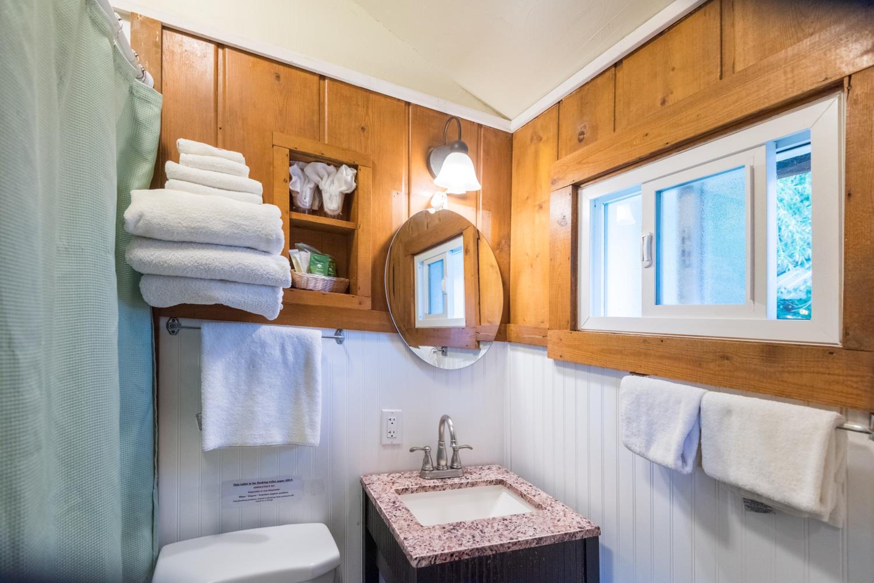 Log Cabin Motel